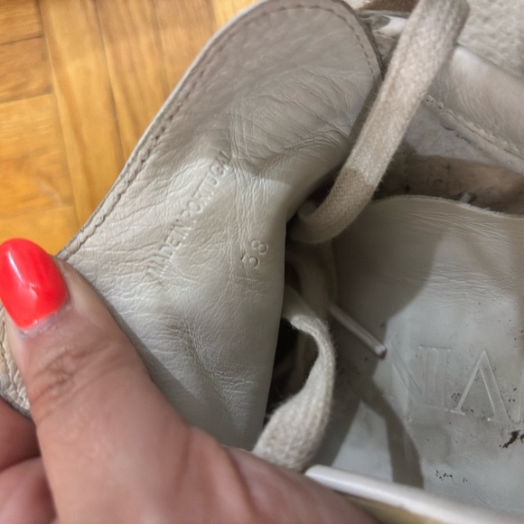 lanvin sneaker as is - Picture 2 of 8